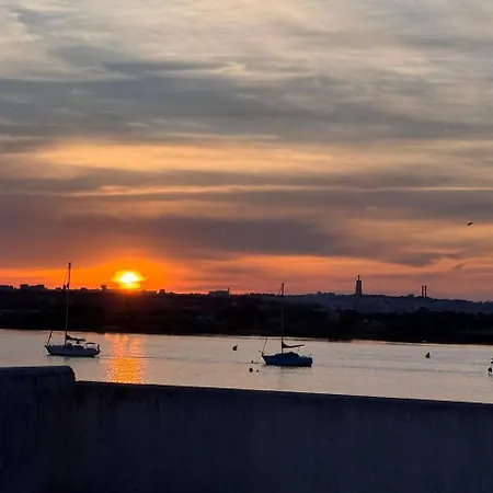 Lejlighed La Seixalia, Charme E Grande Terraco