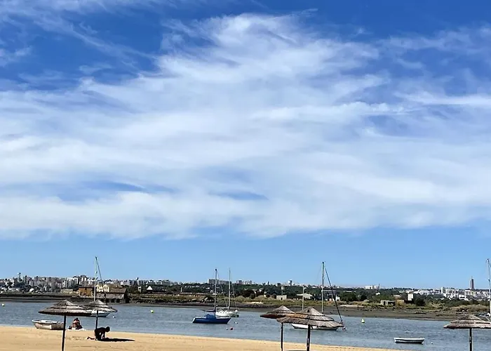 La Seixalia, Charme E Grande Terraco * Seixal (Setubal)